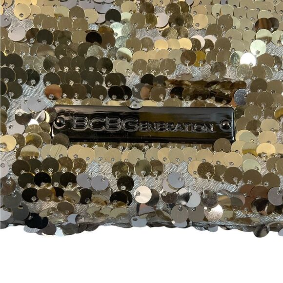 BCBGeneration Women’s Black & Gold Sequin Fold Over Clutch Bag Zippered 13 X 12 - Picture 2 of 11